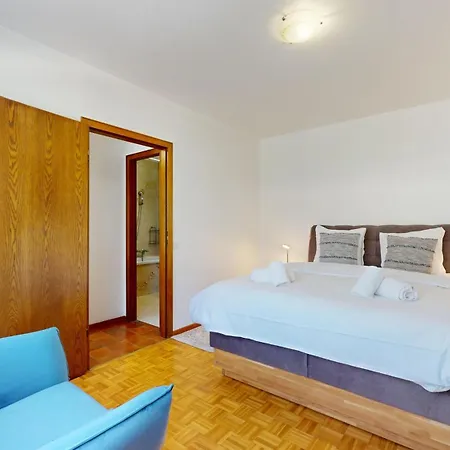 Lejlighed One-bedroom In A Quiet Neighborhood Sierre