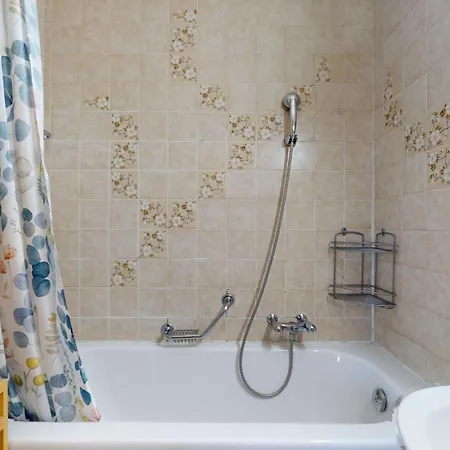 One-bedroom In A Quiet Neighborhood דירה סייר